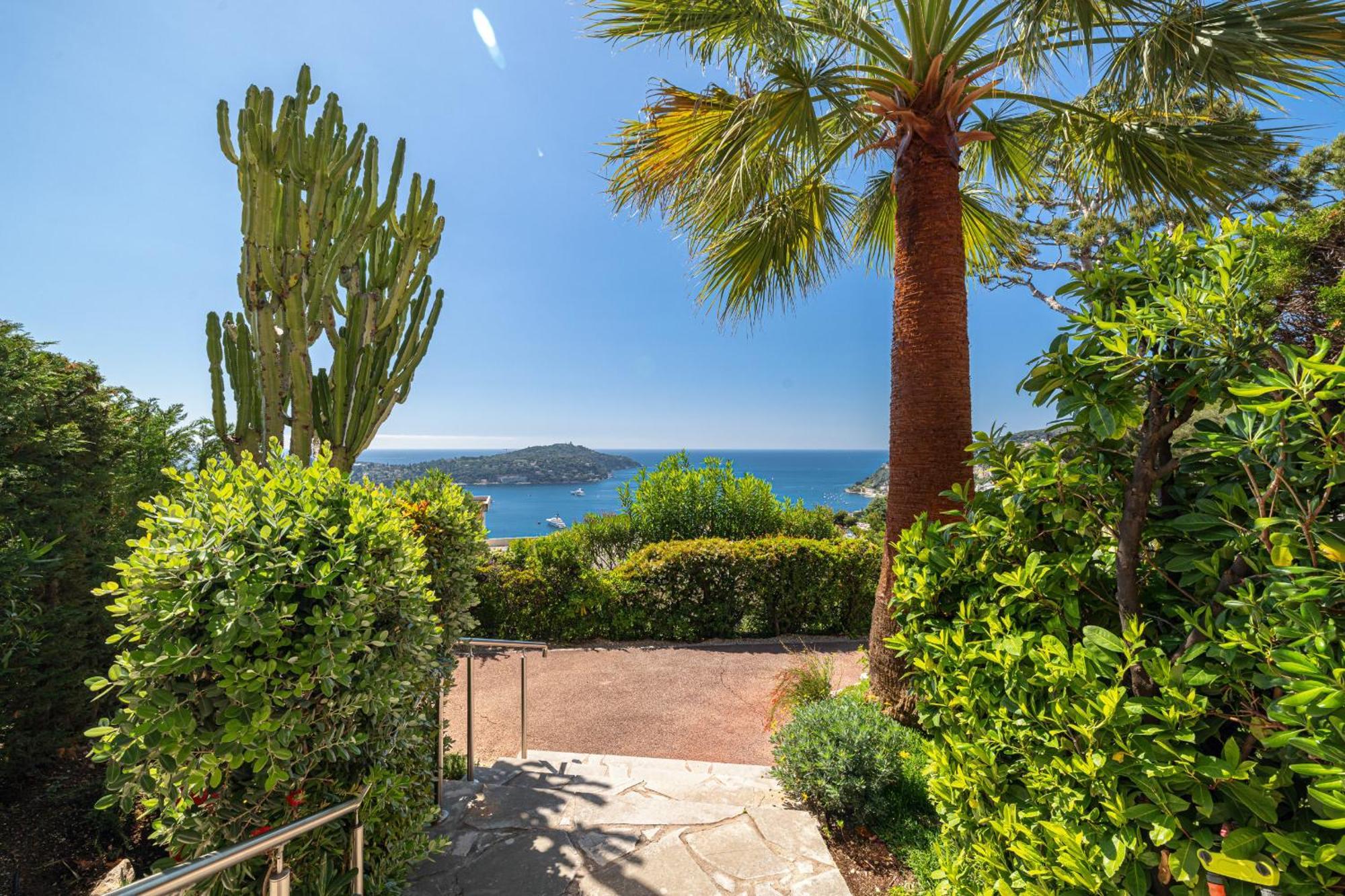 Extraordinary Sea View - 1 Bdr With Ac Apartment Villefranche-sur-Mer Bagian luar foto