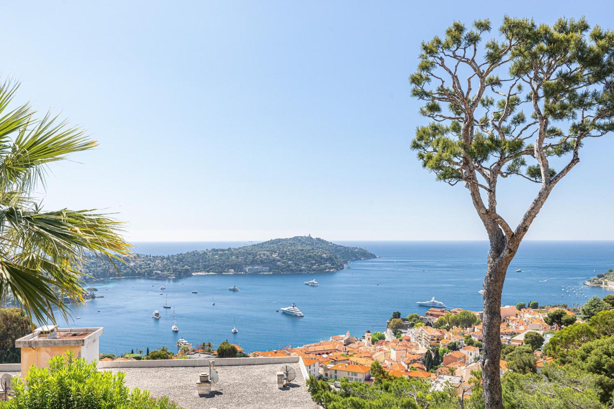Extraordinary Sea View - 1 Bdr With Ac Apartment Villefranche-sur-Mer Bagian luar foto